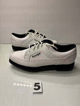 Load image into Gallery viewer, Shoes Size 6
