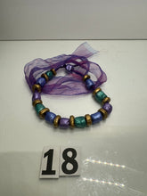 Load image into Gallery viewer, Purple Necklace
