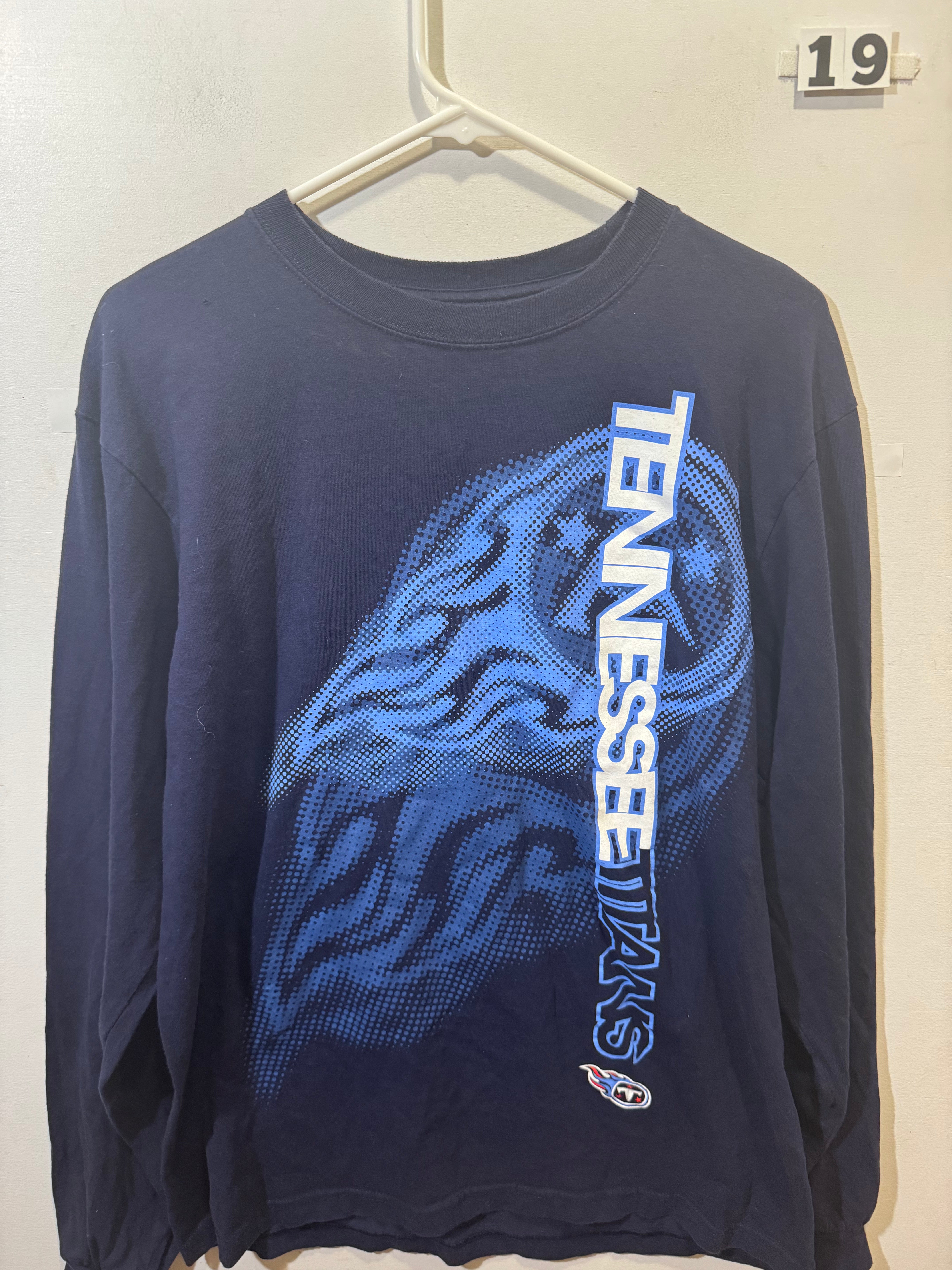 Men’s L Reebok Shirt