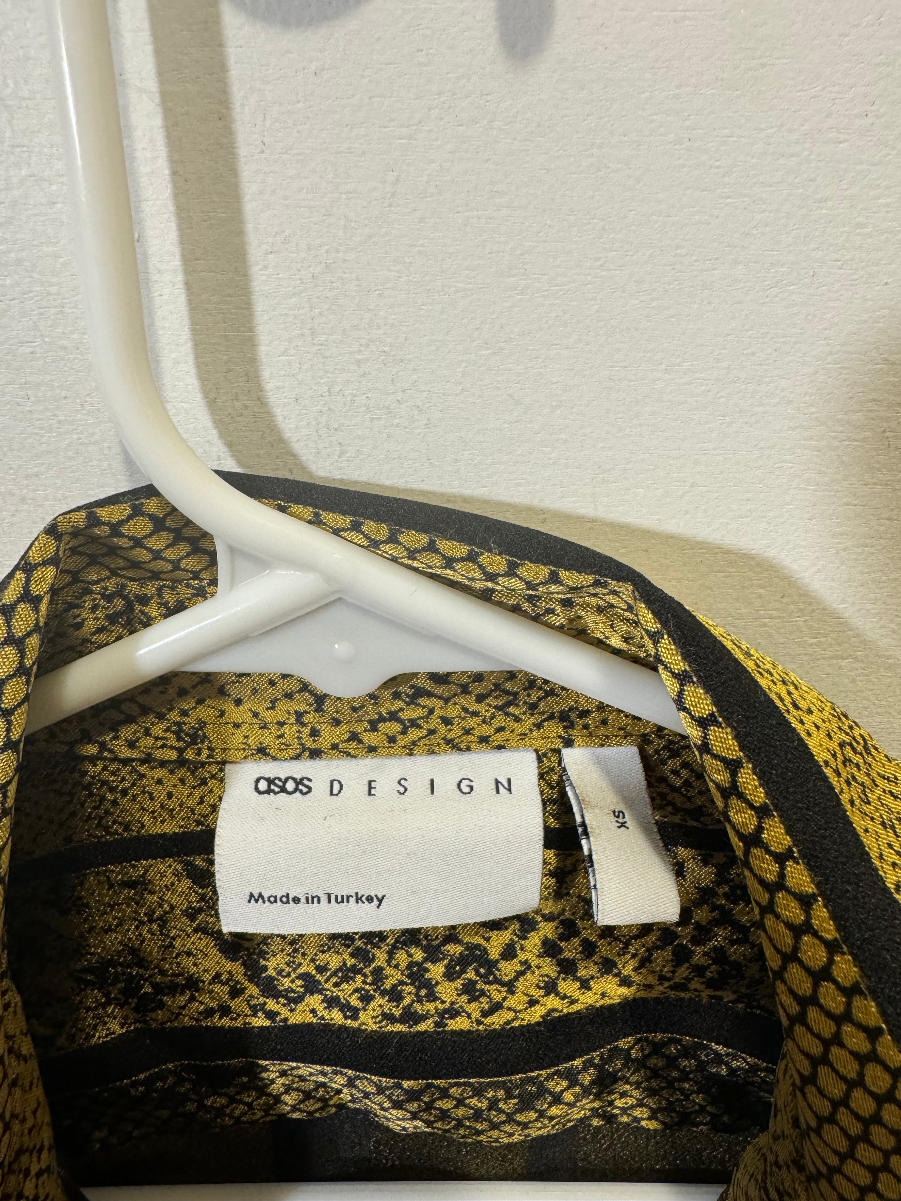 Men’s XS Asos Shirt