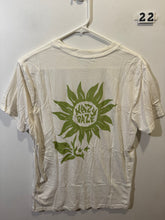 Load image into Gallery viewer, Men’s M Forever 21 Shirt
