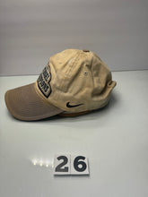 Load image into Gallery viewer, Nike Gators Hat
