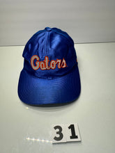 Load image into Gallery viewer, Nike Gators Hat
