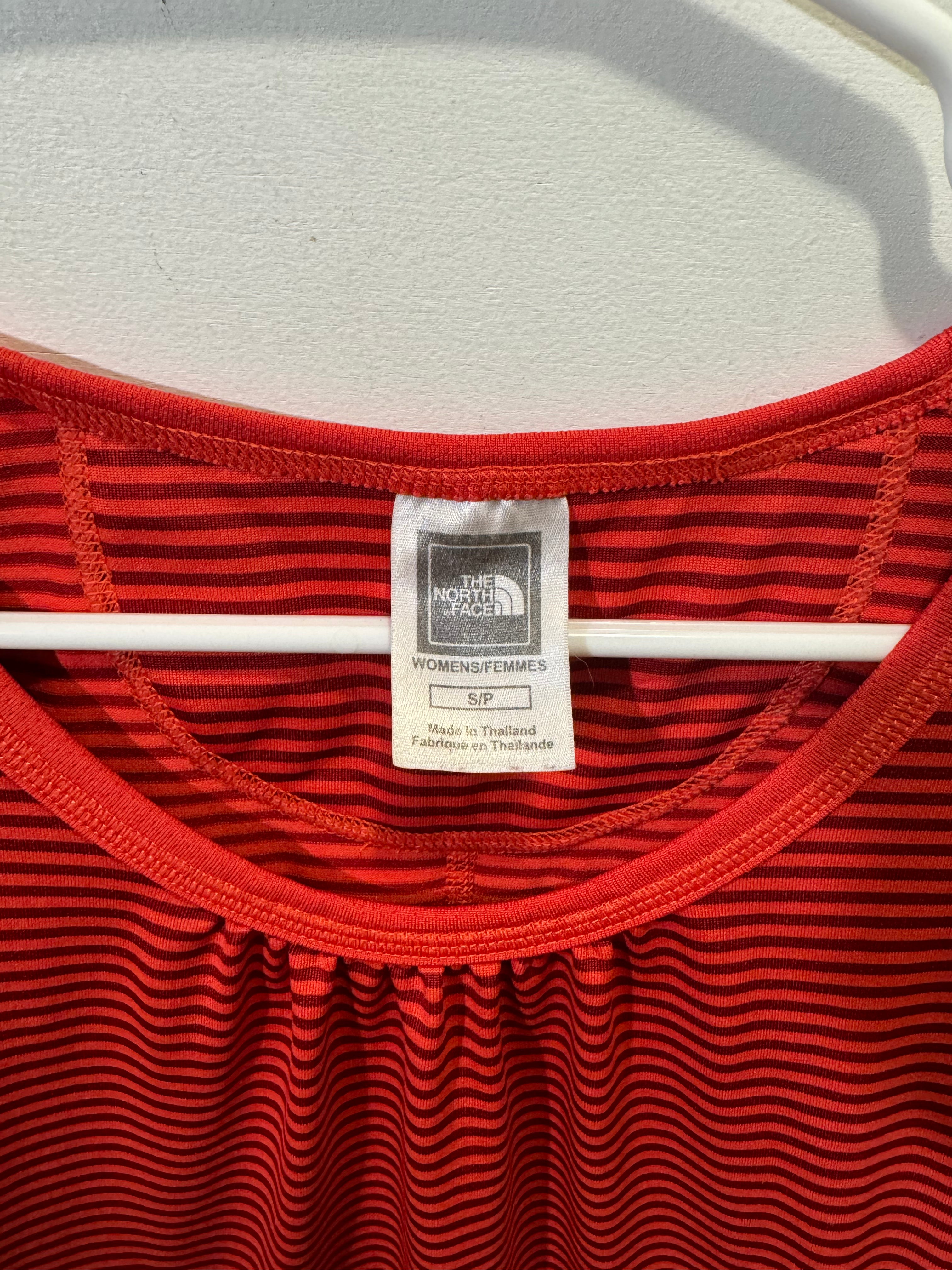 Women’s S The North Face Shirt