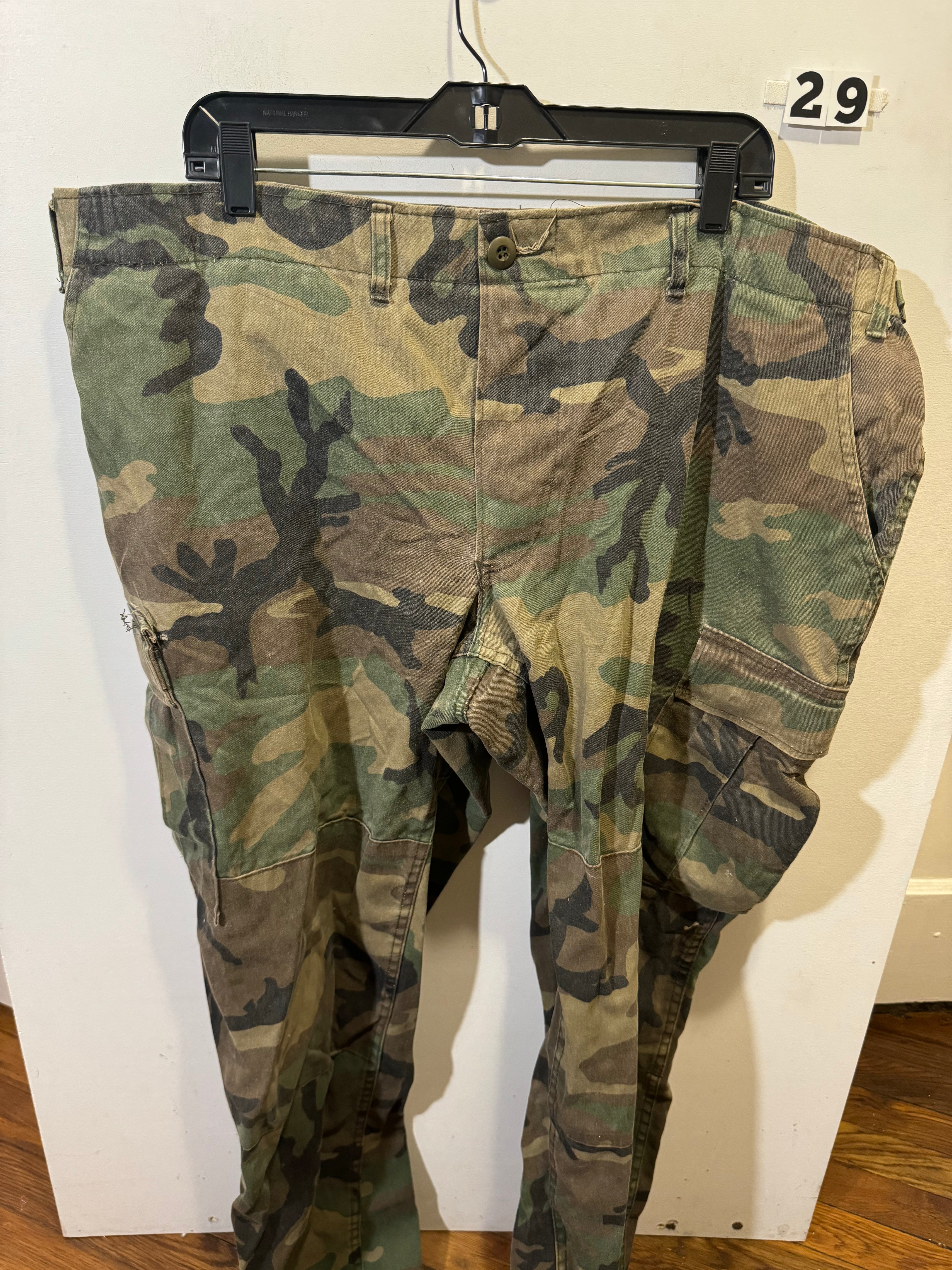 Men’s XL Green Pants