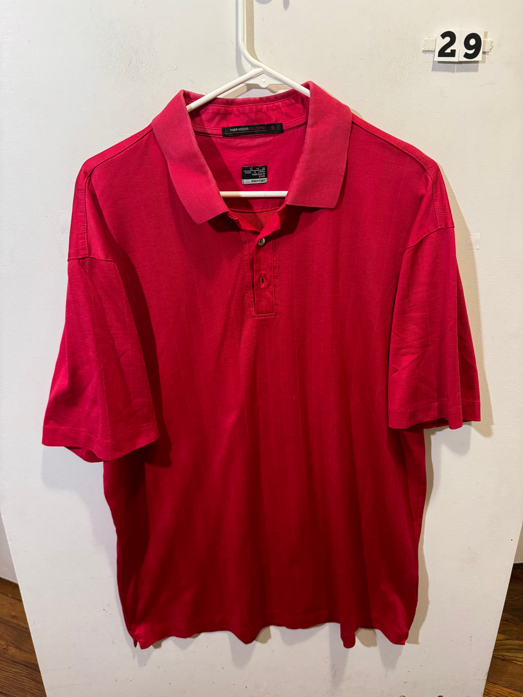 Men’s XL Tiger Woods Shirt