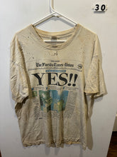Load image into Gallery viewer, Men’s XL Fruit Of The Loom Jags * As Is * Shirt
