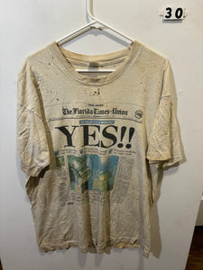 Men’s XL Fruit Of The Loom Jags * As Is * Shirt