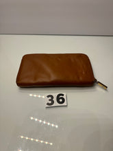 Load image into Gallery viewer, Brown Wallet
