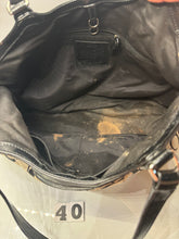 Load image into Gallery viewer, Black * As Is * Purse
