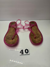 Load image into Gallery viewer, Kate S Size 9 Shoes
