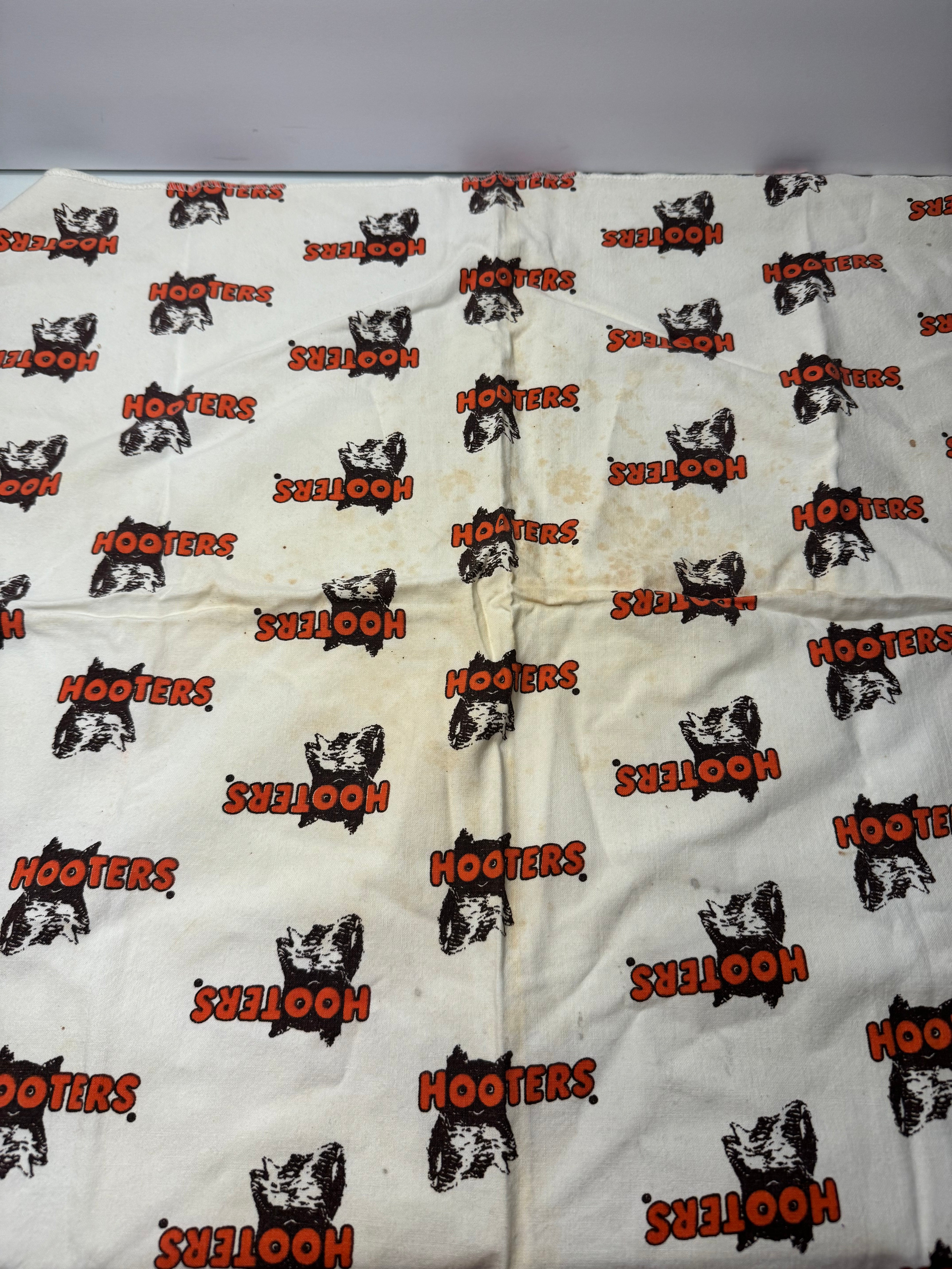 Hooters Bandana