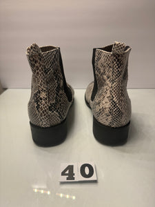 Forever 21 Size 10 Shoes