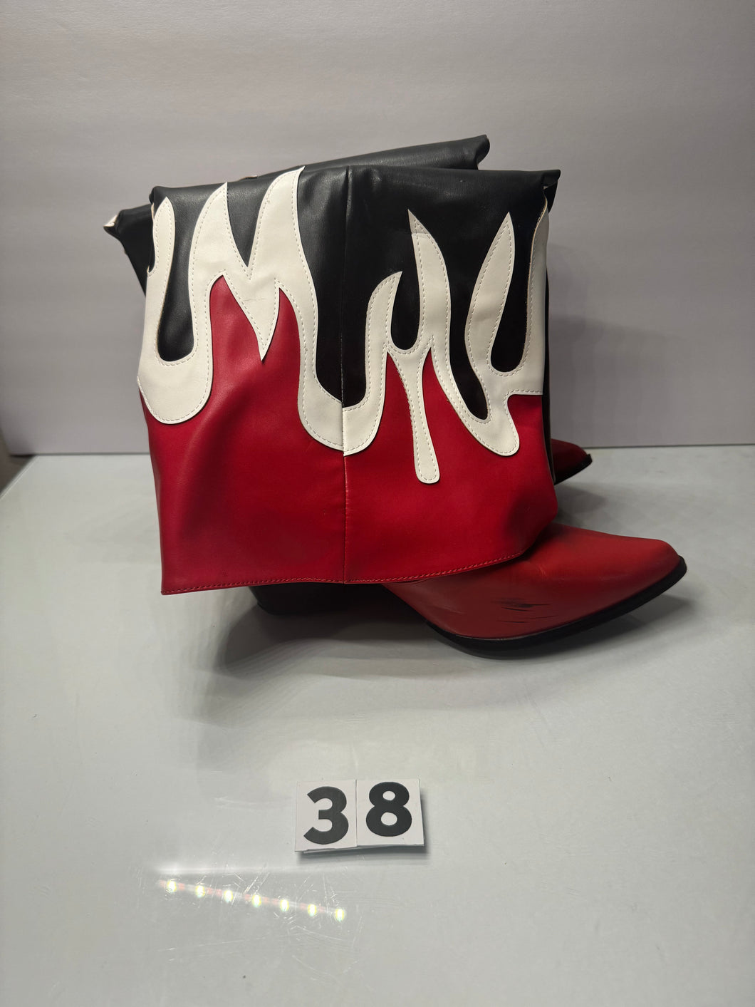 Red Boots / Size 10 Shoes