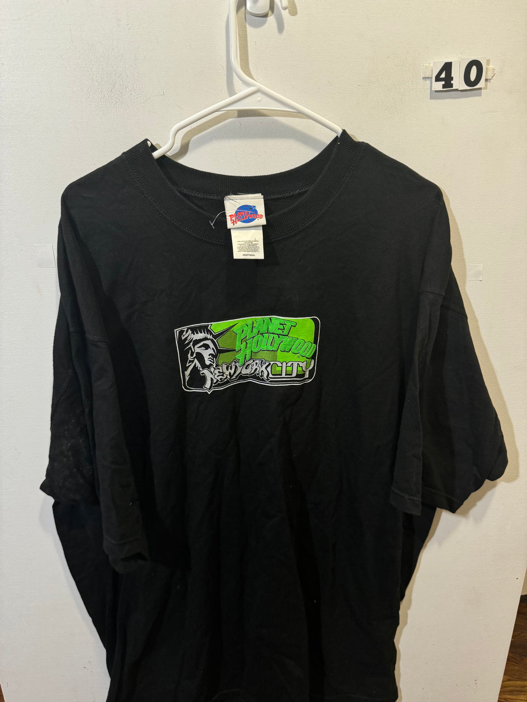 Men’s XXL Planet Hollywood Shirt