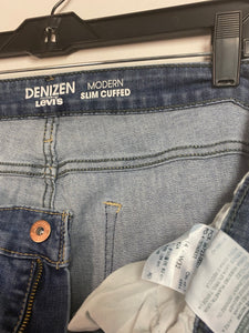 Women’s 12 Levis Jeans