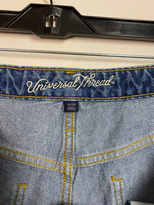 Women’s 14 Universal Thread Jeans