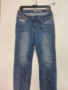 Women’s 12 Levis Jeans