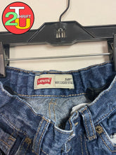 Load image into Gallery viewer, Boys 5 Levis Jeans
