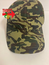 Load image into Gallery viewer, Camo Hat
