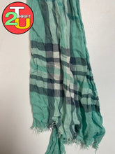 Load image into Gallery viewer, Green Scarf
