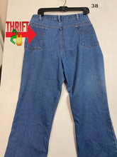 Load image into Gallery viewer, Mens 40/30 As Is Levis Jeans

