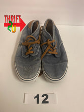 Load image into Gallery viewer, Mens 9 Vans Shoes
