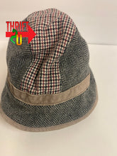 Load image into Gallery viewer, Summer Tompkins Hat
