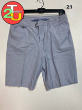 Load image into Gallery viewer, Womens 12 Dockers Shorts
