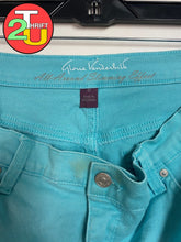 Load image into Gallery viewer, Womens 12 Gloria * As Is Shorts
