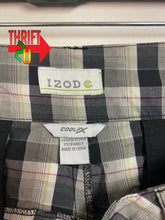 Load image into Gallery viewer, Womens 12 Izod Shorts
