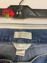 Load image into Gallery viewer, Womens 14 Christopher Banks Jeans
