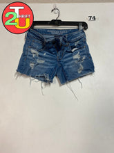 Load image into Gallery viewer, Womens 2 American Eagle Shorts
