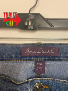 Womens 20W Gloria Vanderbilt Jeans