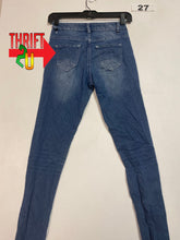 Load image into Gallery viewer, Womens 3 Yrl Family Jeans
