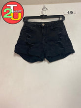 Load image into Gallery viewer, Womens 8 Rue21 Shorts
