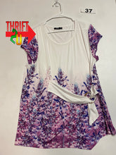 Load image into Gallery viewer, Womens Xl Lily Shirt
