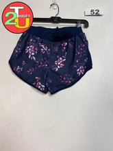 Load image into Gallery viewer, Womens Xs Under Armour Shorts
